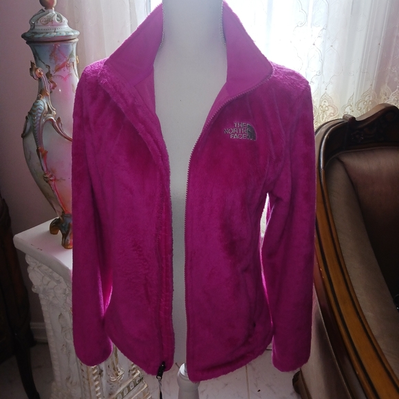 North face small hot pink fuzzy winter jacket - Picture 3 of 9